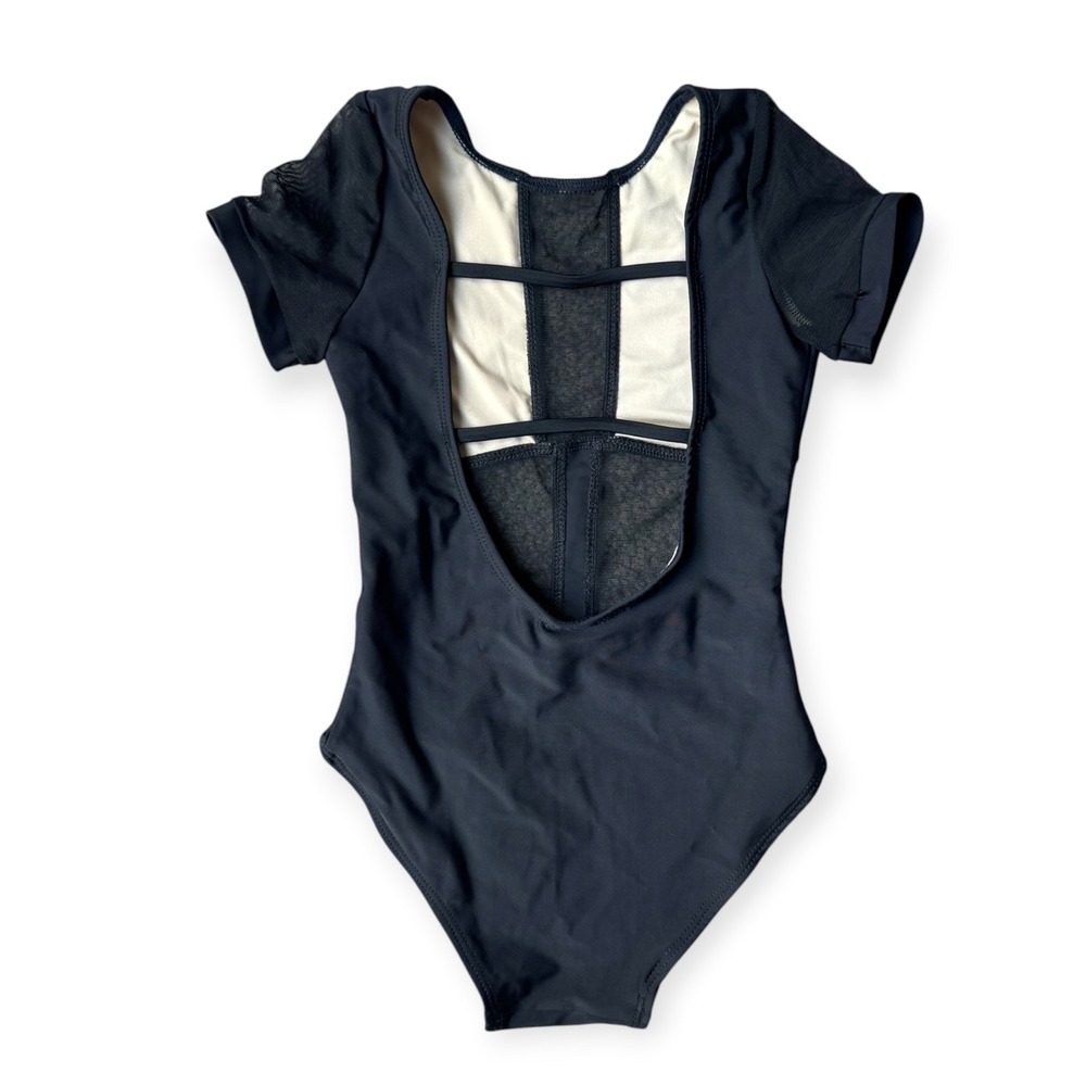Kandi Kouture Girls Black Mesh Panel Short Sleeve Dance Leotard Size CM 5/6 - Picture 3 of 5